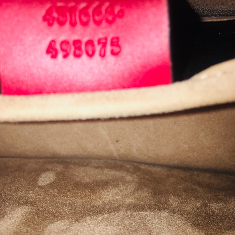 New Authentic Gucci Leather Shoulder bag Mini Red - Picture 10 of 12